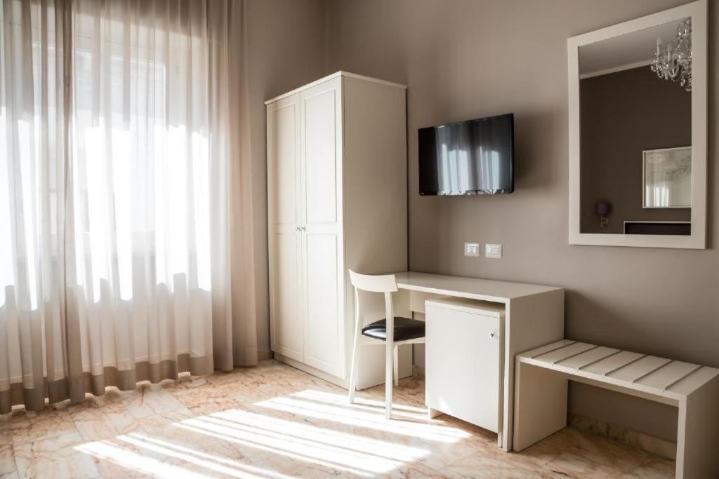 Faro Bianco - & Guest house *